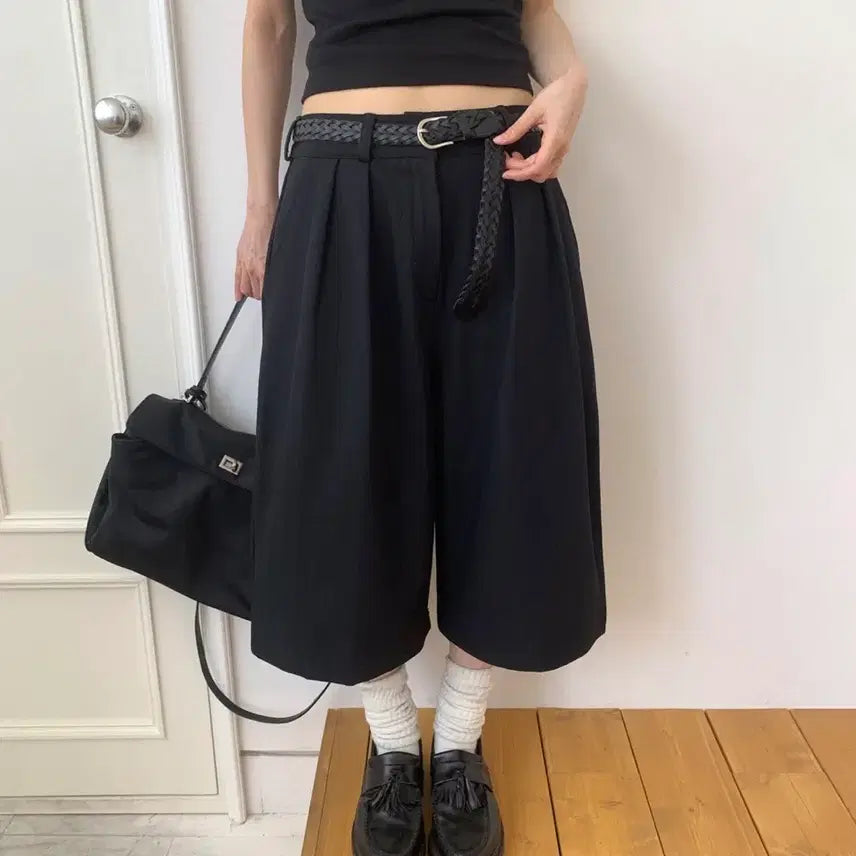 [BUNJANG] LITKIM Twill Pintuck Bermuda Shorts / 릿킴 버뮤다팬츠 TWILL PINTUCK BERMUDA SHORTS