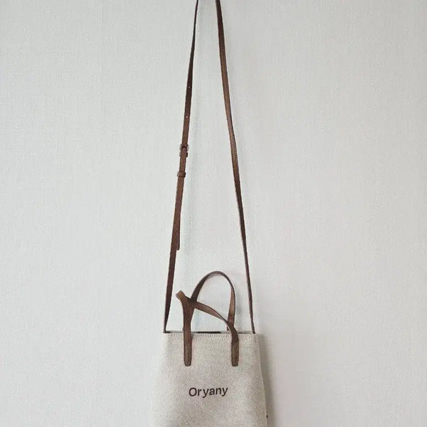 [BUNJANG] Oryani Canvas Crossbody Bag (18*18) / 오야니 캔버스 크로스백 18*18 새상품