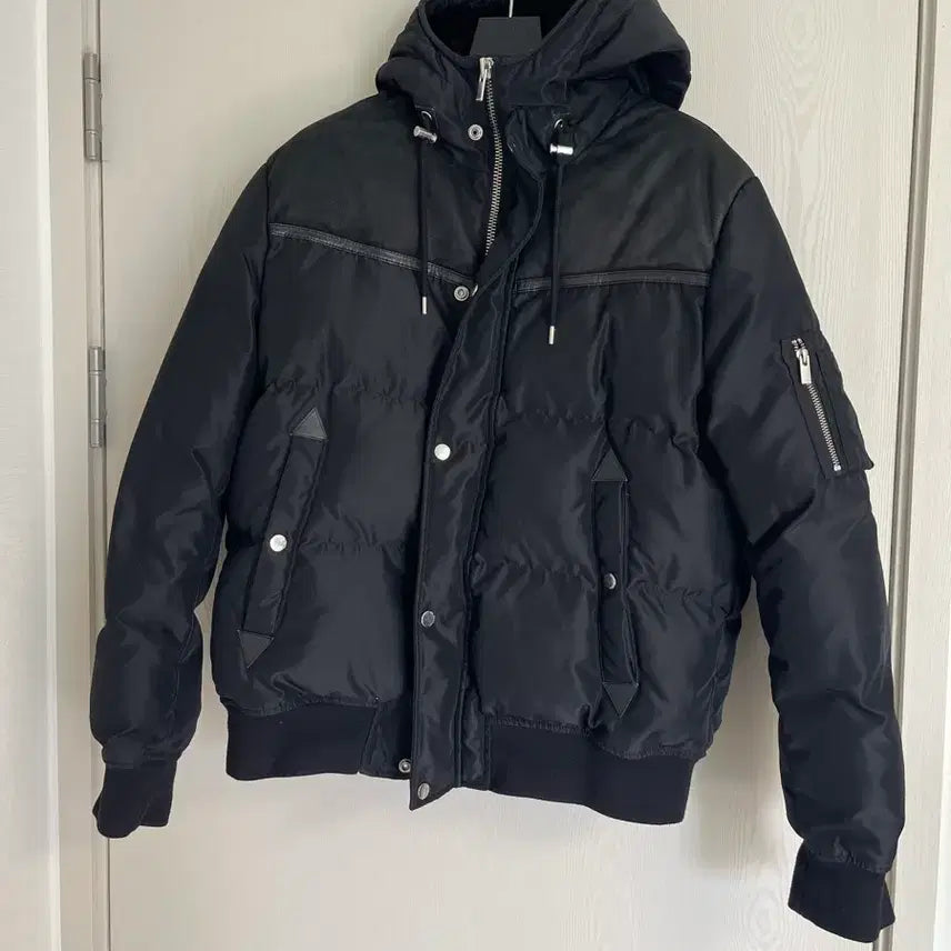[BUNJANG] The Kooples Leather Blend MA-1 Hooded Down Puffer Jacket (L) / 더쿠플스(The Kooples) 레더 배색 MA-1 후드 덕다운패딩 L(103)