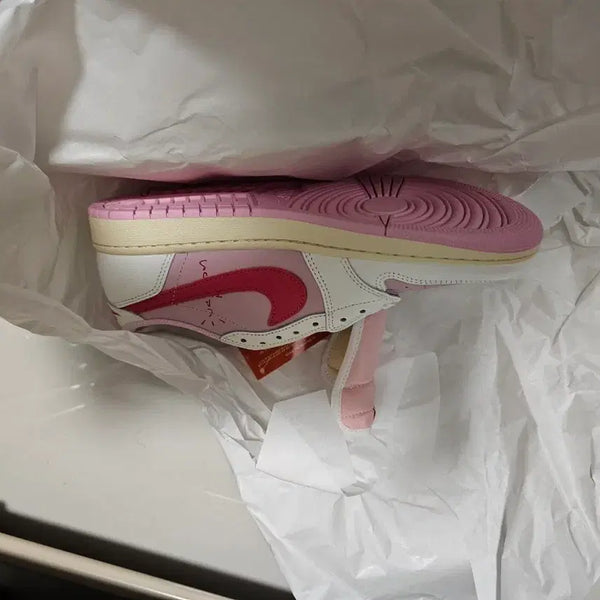[BUNJANG] Nike Travis Scott Low OG SP Tropical Pink Sneakers (270mm) / 나이키 트래비스 스캇 로우 OG SP 트로피컬 핑크 270