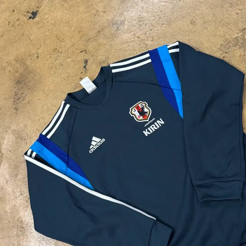 [BUNJANG] Adidas Japan Japanese Football Training Top / [정품/M] 아디다스 재팬 일본 축구 트레이닝 상의
