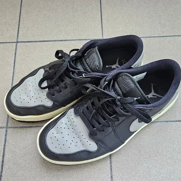 [BUNJANG] Nike Golf Jordan Low Wolf Grey (270) / 나이키골프 조던 로우 울프그레이 270