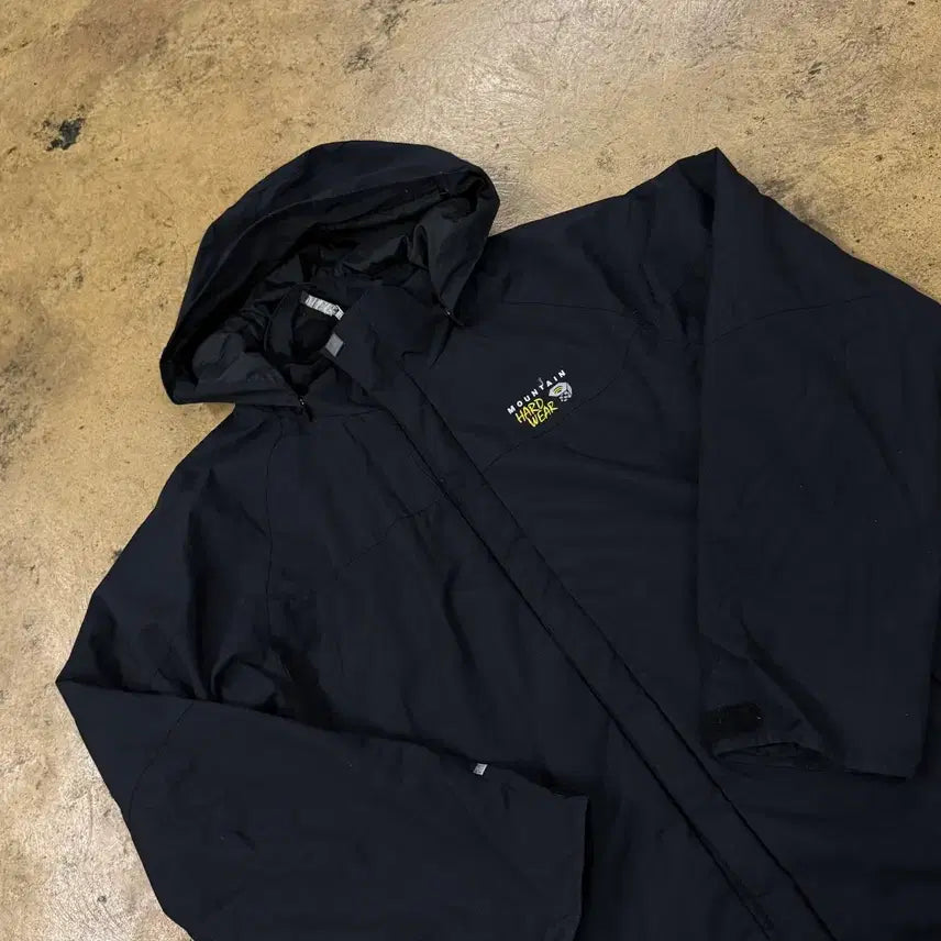 [BUNJANG] Mountain Hardwear Black Hooded Jacket XL / [정품/XL] 마운틴하드웨어 블랙 후드 자켓
