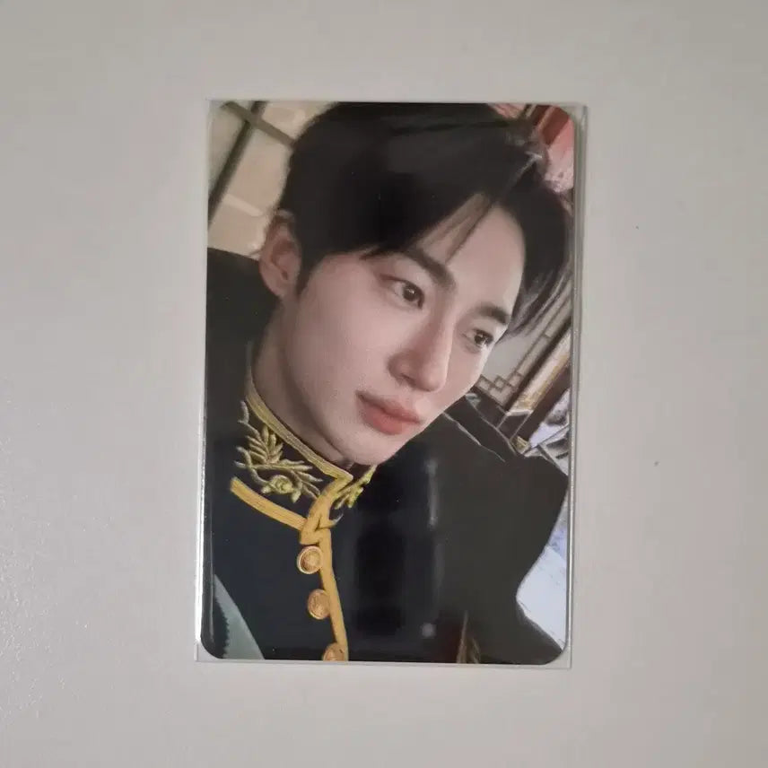 [BUNJANG] Byun Woo Seok 21st Century Grand Prince Pop-up Book Cover Photocard / 21세기 대군부인 팝업 변우석 북커버 포카 포토카드 이안 대군 굿즈