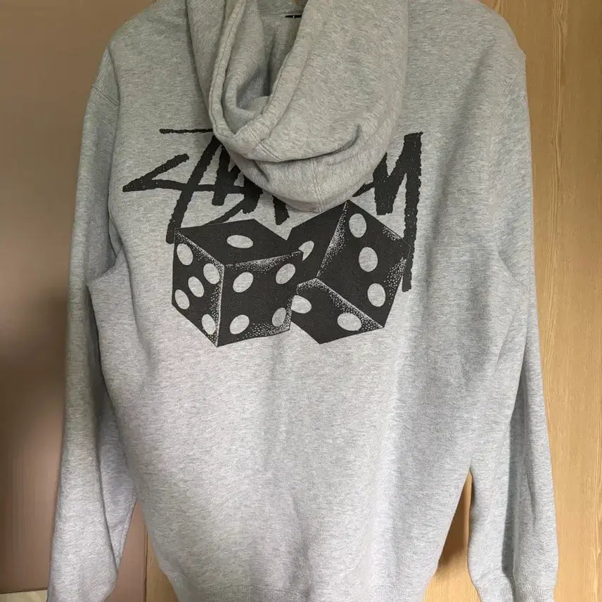 [BUNJANG] Stussy Dice Crewneck Sweatshirt Ash Heather L / 스투시 다이스 후드 애쉬 헤더 L