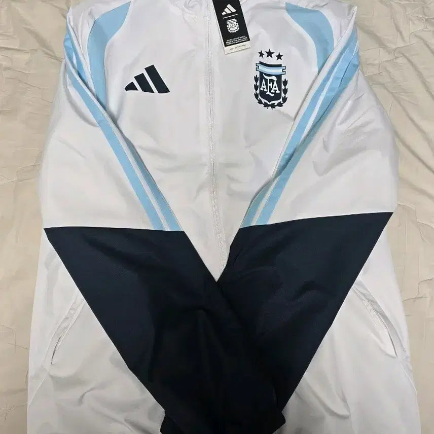 [BUNJANG] Adidas Argentina Windbreaker L New / 아디다스 아르헨티나  바람막이 L 새상품