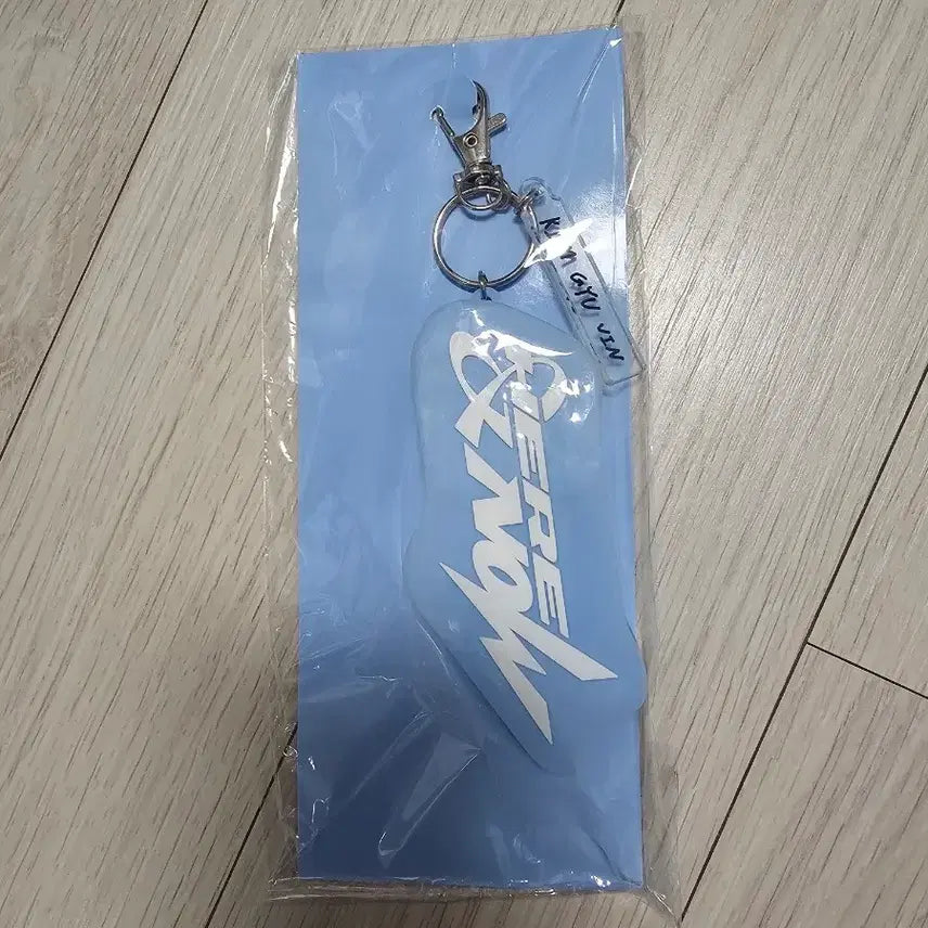 [BUNJANG] ZB1 Kim Gyuvin Voice Keychain Concert MD / 제베원 김규빈 보이스키링 콘서트 MD