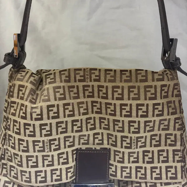 [BUNJANG] Fendi Mamma Baguette Bag / 펜디맘마백