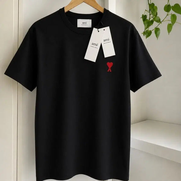 [BUNJANG] AMI Paris Black Short Sleeve T-Shirt with Red Heart Embroidery / 아미 하트 로고 반팔 티셔츠 블랙