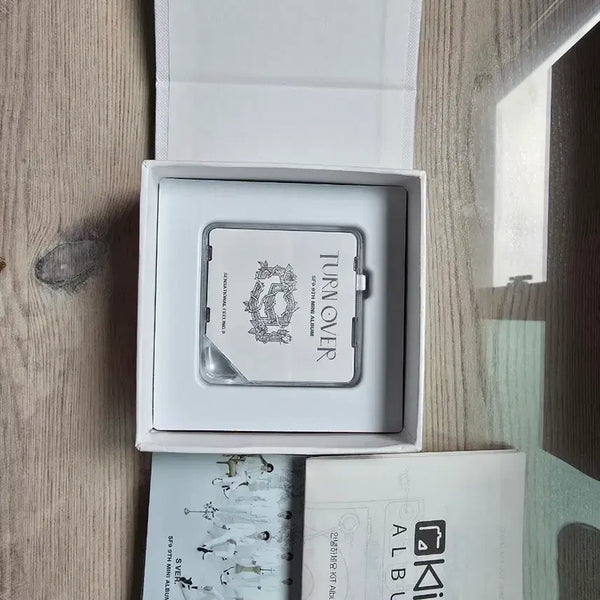 [BUNJANG] SF9 TURN OVER Kit Album / SF9 TURN OVER 키트 앨범