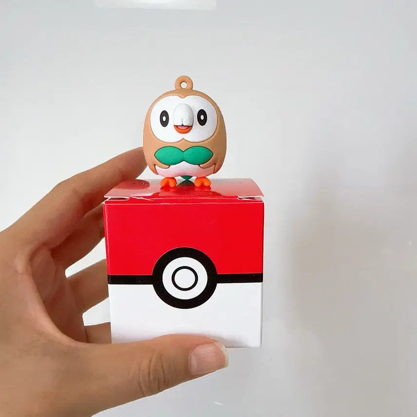 [BUNJANG] Pokemon Random Figure Magnet Rowlet & Monster Ball Drink Charm / 포켓몬 랜덤 피규어 마그넷 나몰빼미 음료수 몬스터볼