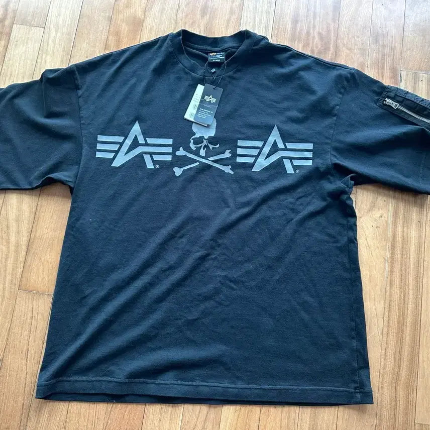 [BUNJANG] Mastermind x Alpha Industries Pocket T-Shirt XL / [XL]마스터마인드x 알파 인더스트리 포켓 반팔티 새상품