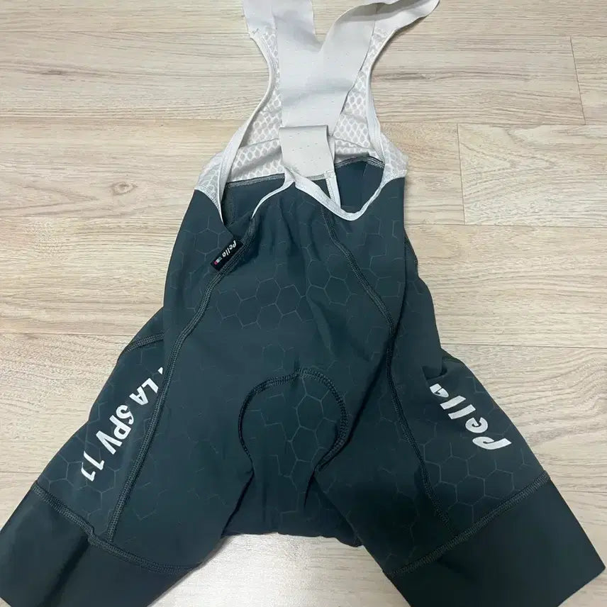 [BUNJANG] Feltra Women's Bib Shorts - Size S / 펠라 여성빕s