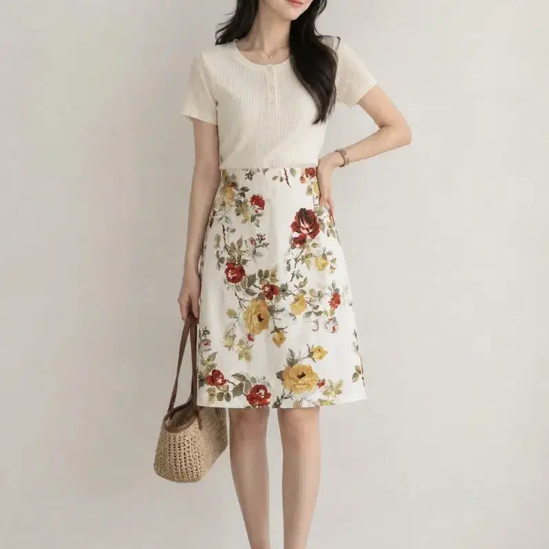 [BUNJANG] Laura Ashley Floral Pattern H-Line Midi Skirt / [새상품] Laura Ashley 플라워 패턴 H라인 미디 스커트 (9호)