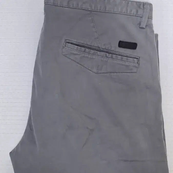 [BUNJANG] HUGO BOSS Premium Stretch Chino Pants - Stone Grey (Size 48/33) / (33 매장판) 휴고보스 프리미엄 치노팬츠