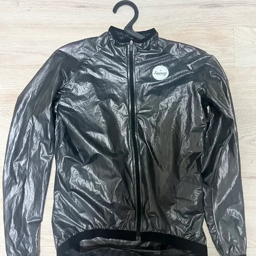 [BUNJANG] Suarez Women's Windbreaker XS Metal Black / 수아레즈 바람막이 여성xs