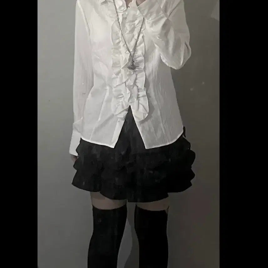 [BUNJANG] Gothic Lolita Ruffle Shirt / 공겜여주 갸루 고스로리 고딕 프릴 셔츠