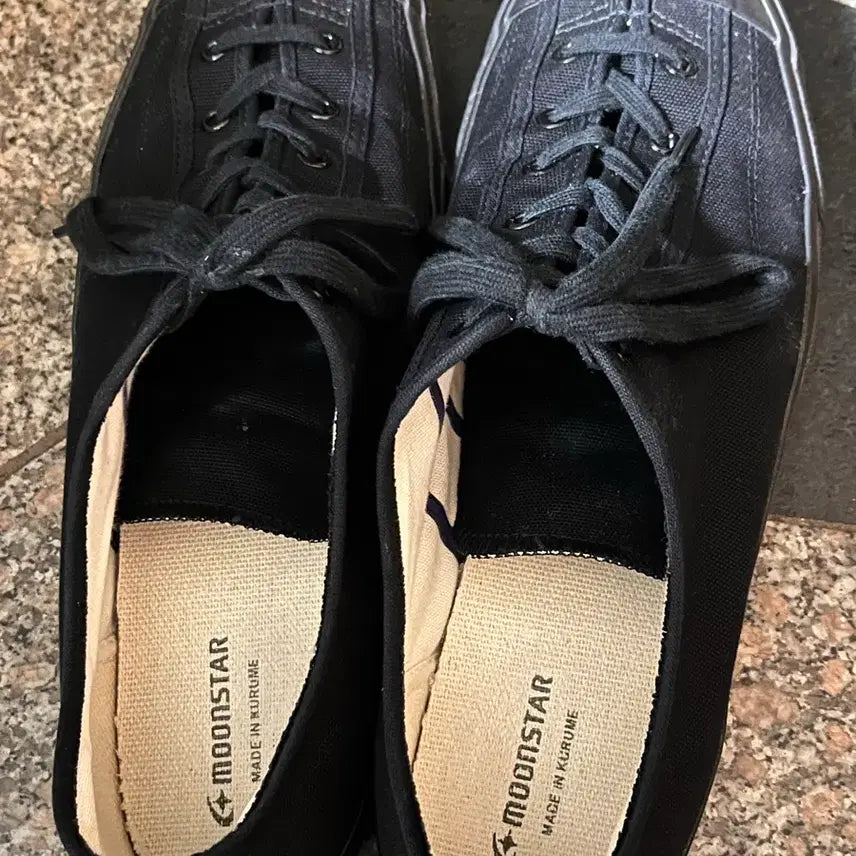 [BUNJANG] Moonstar Gym Classic Black Sneakers Size 290 / 문스타 짐클래식 블랙 290