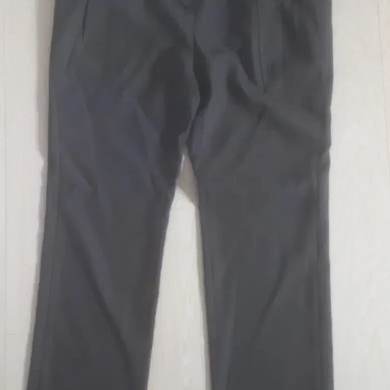 [BUNJANG] Anne Klein Women's Basic Slacks with Gold Belt Accent / 앤클라인 슬랙스