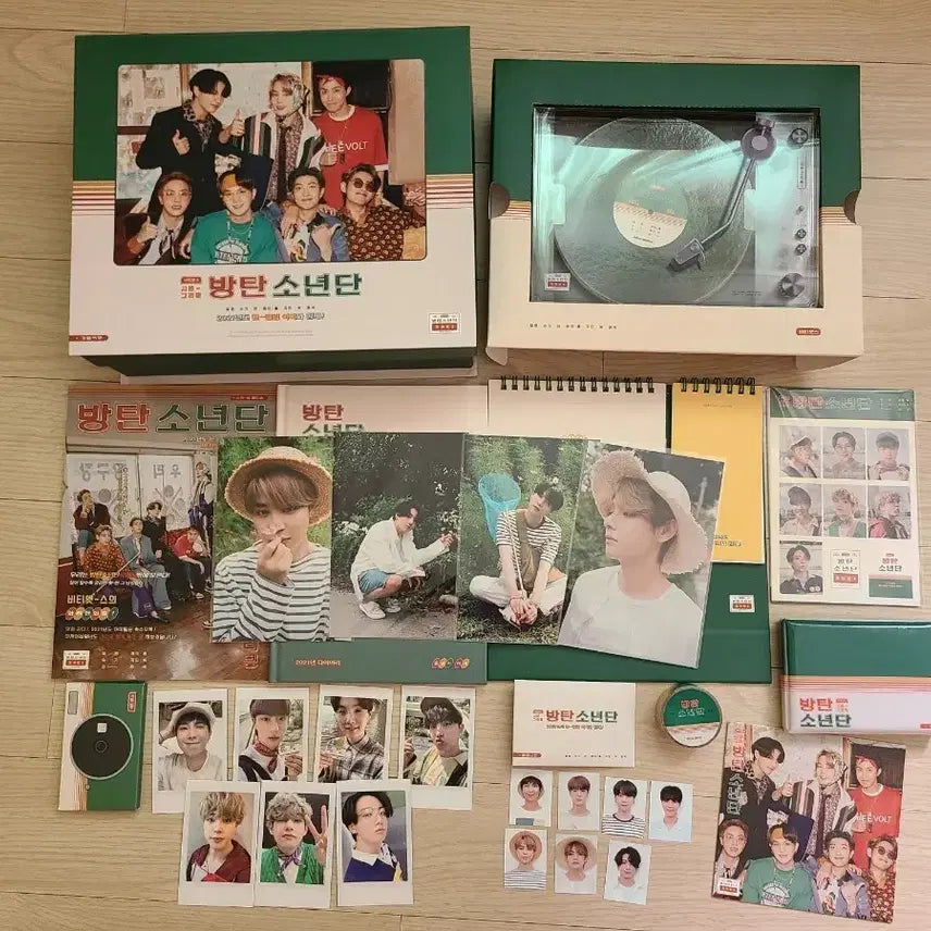 [BUNJANG] BTS 2021 Season's Greetings Jungkook V Jimin Suga Full Set / 풀박) 2021 방탄소년단 시즌그리팅 시그 정국 태형 지민 윤기