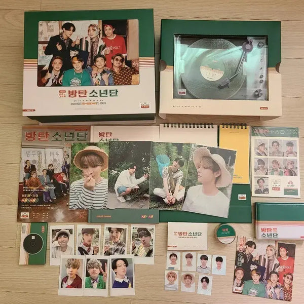 [BUNJANG] BTS 2021 Season's Greetings Jungkook V Jimin Suga Full Set / 풀박) 2021 방탄소년단 시즌그리팅 시그 정국 태형 지민 윤기