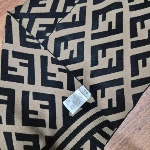 [BUNJANG] Fendi FF Logo Jacquard Scarf / [정품] 펜디(FENDI) FF 로고 자카드 머플러 스카프