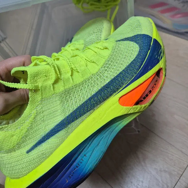 [BUNJANG] Nike Alphafly 3 Volt Running Shoes (Size 280) / 나이키 정품 러닝화 (알파플라이 3 볼트) 280사이즈 러닝시포인트주기좋음