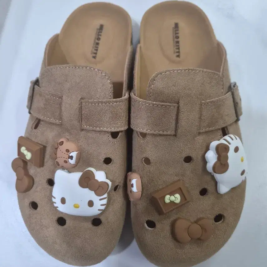 [BUNJANG] Hello Kitty Brown Mule Sandals / 헬로키티 뮬 샌들 브라운