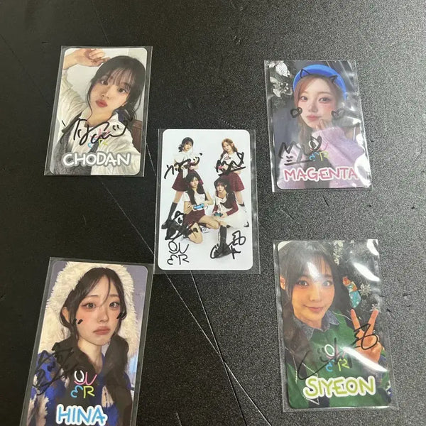 [BUNJANG] QWER Signed Photocard & Poster Bundle Set / QWER  소니 플스 싸인포카&포스터 일괄