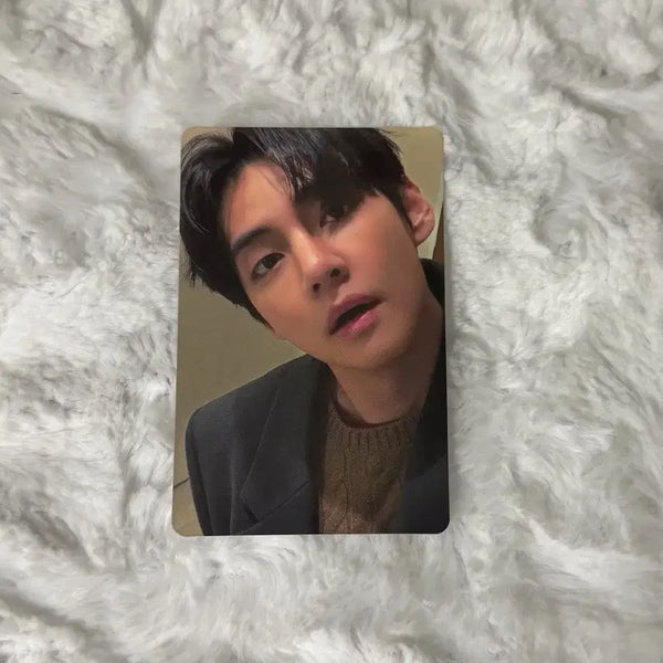 [BUNJANG] BTS V Arirang Universal Photocard / 아리랑 유니버셜 뷔