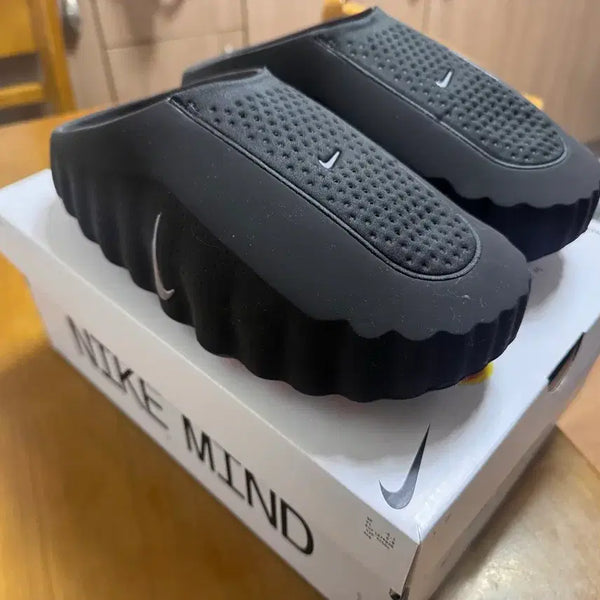 [BUNJANG] Nike Mind 001 Black Chrome Shoes Size 290 / 나이키 마인드 001 블랙크롬 290
