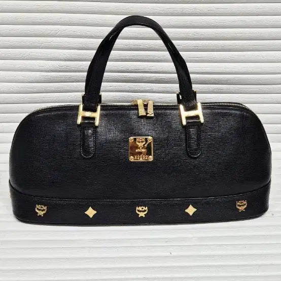 [BUNJANG] MCM Black Gold-Tone Hardware Leather Tote Bag / MCM 엠씨엠 블랙 금장 토드백
