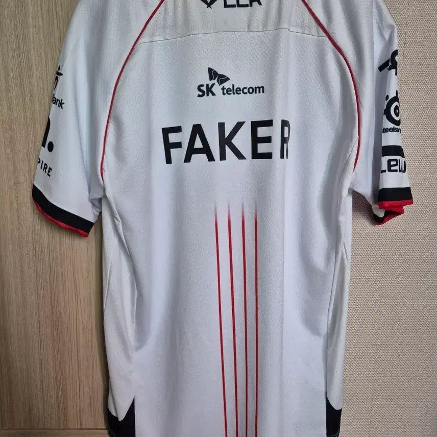 [BUNJANG] T1 2024 Worlds Jersey Faker Marked Uniform Size M / t1 2024 월즈 져지 페이커 마킹 유니폼 M사이즈