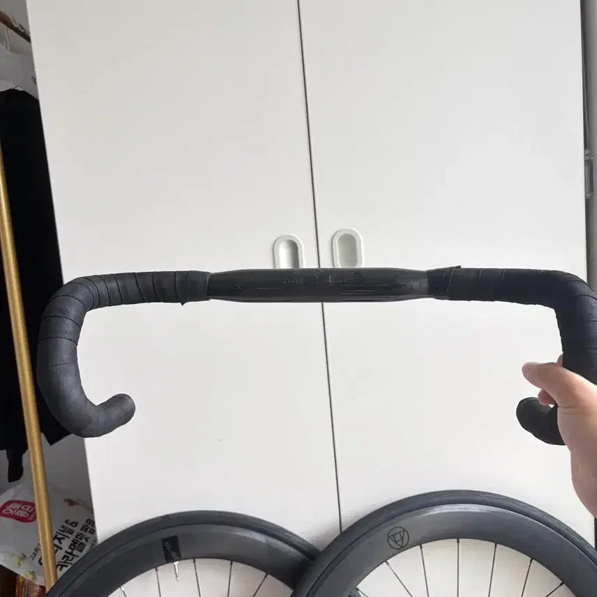 [BUNJANG] Bontrager Pro VR-C Carbon Drop Bar 40cm / 본트레거 프로vr-c카본 드롭바 판매합니다