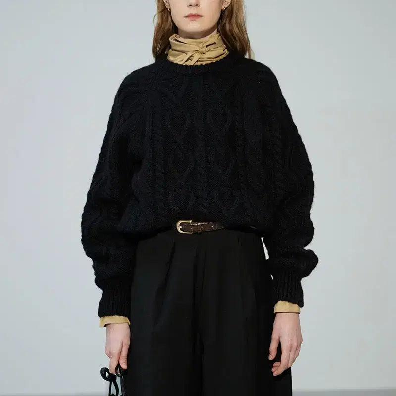 [BUNJANG] Wemynong Heart Knit Black / 위메농 하트 니트 블랙