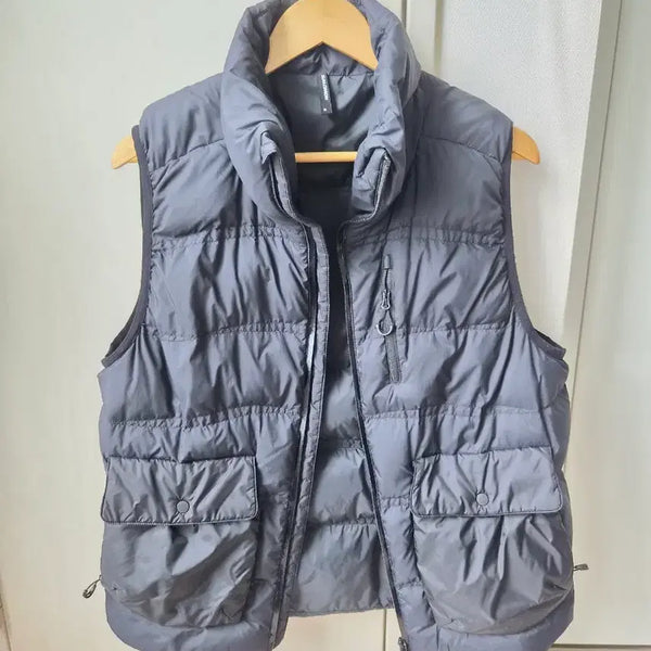 [BUNJANG] Salomon Uni Cross Contour Down Vest Black / 살로몬 UNI 크로스 컨투어 다운 베스트 블랙