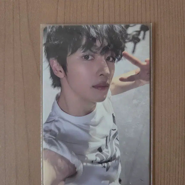[BUNJANG] RIIZE Mini 2nd Album 'RIIZING' Sungchan Photocard / 라이즈 미니2집 스미니 성찬 포카
