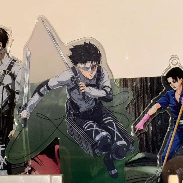 [BUNJANG] Attack on Titan Levi Ackerman Final Arc Acrylic Standee / 진격거 진격의거인 리바이 파이널 아크릴 스탠드 판매