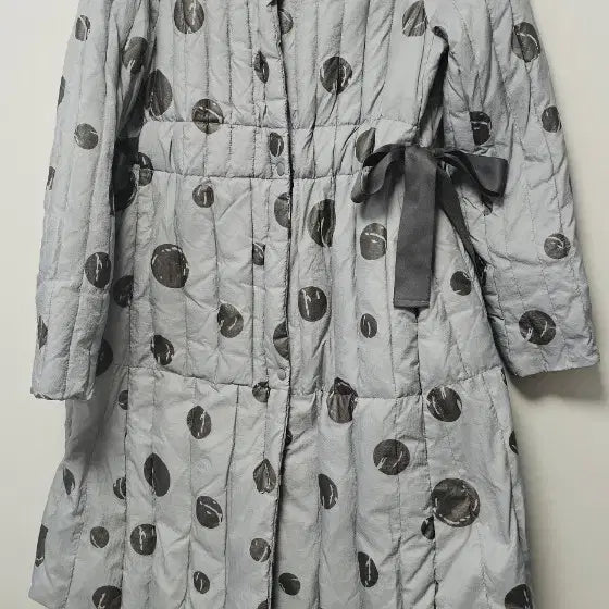 [BUNJANG] Padded Long Coat with Dot Pattern / 패딩 롱 코트 도트 무늬