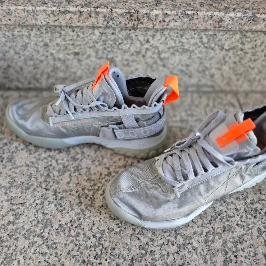 [BUNJANG] Nike Jordan React Elevation Shoes (Size 265) / 나이키 조던 리액트 엘리베이션 (265)*깨끗하고예뻐요*