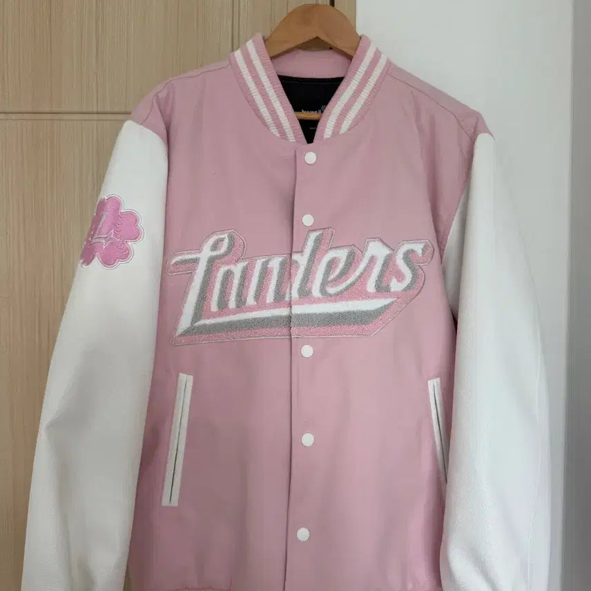 [BUNJANG] SSG Landers Cherry Blossom Varsity Jacket / SSG 랜더스 벚꽃 바시티 점퍼 100