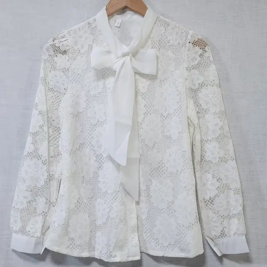 [BUNJANG] Oilily Style Floral Lace Jacket Summer See-Through Blouse Size 55 / 미사용품) 오일릴리풍 꽃무늬 레이스 자켓 여름 시스루 블라우스 55 90