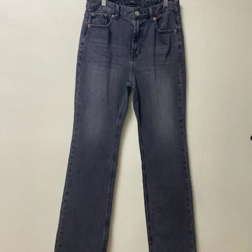 [BUNJANG] Beaker Bootcut Jeans / 비이커 부츠컷 청바지 61