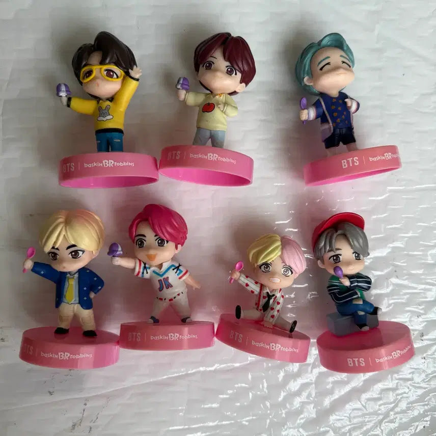 [BUNJANG] BTS Baskin Robbins Figure Bundle Set / 방탄 베라 피규어 일괄
