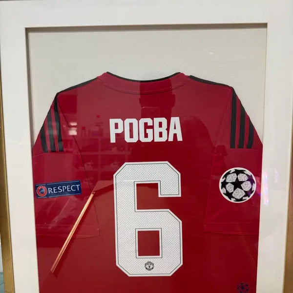 [BUNJANG] Manchester United Pogba #6 Champions League Jersey with Frame / 영국 맨유 공식스토어 포그바 6 챔피언스리그 유니폼 + 액자 (올드 트래퍼드 현지 구매