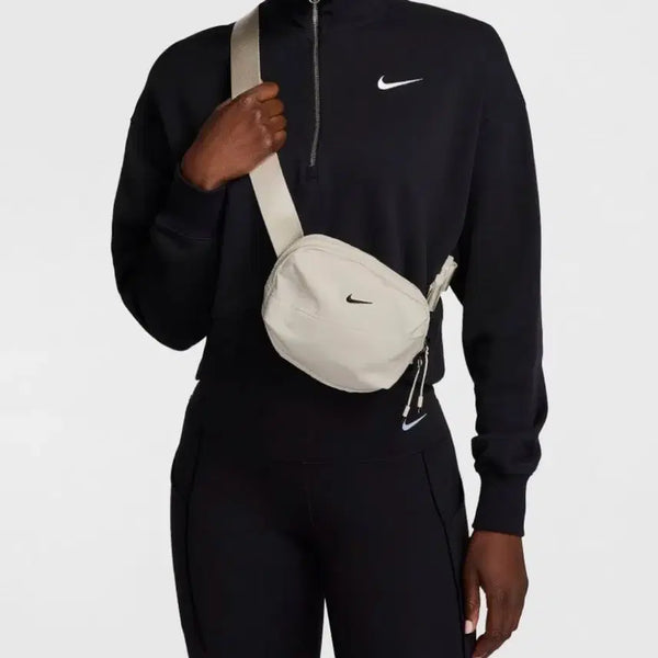 [BUNJANG] Nike Aura Mini Crossbody Bag / 나이키 아우라 미니 크로스바디백 힙색 라이트 본 블랙