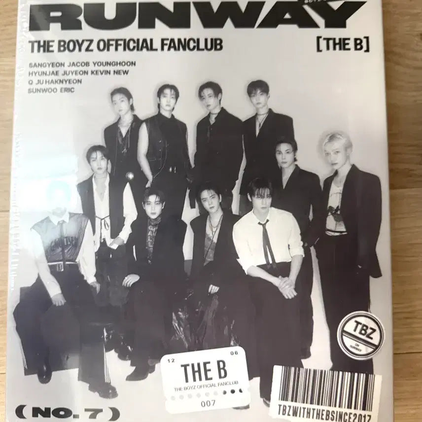 [BUNJANG] The Boyz Official Fanclub 7th Generation Kit Sunwoo Juyeon Hyunjae Photocard (Sealed) / (미개봉) 더보이즈 더비 7기 키트 미개봉 포카 선우 주연 현재 양도