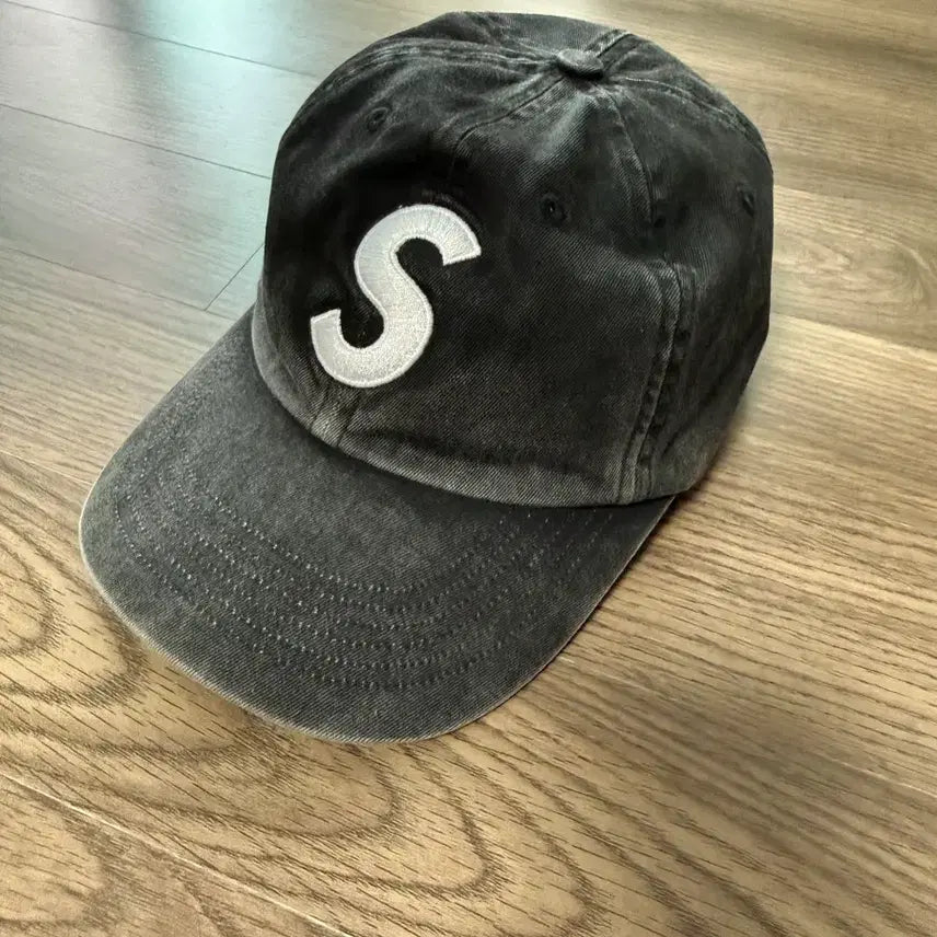 [BUNJANG] Supreme Pigment Print S Logo 6-Panel Ball Cap Black 23FW / 슈프림 피그먼트 프린트 S로고 6-패널 볼캡 블랙 23FW