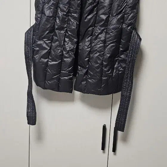 [BUNJANG] Quilted Vest Black / 퀼팅 베스트 블랙
