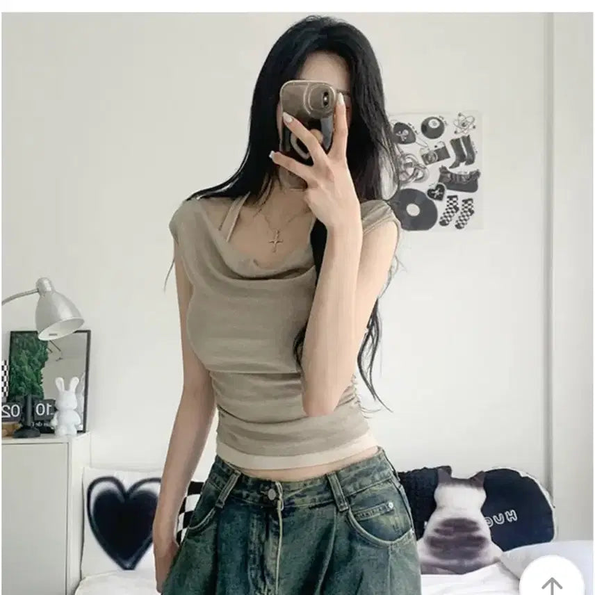 [BUNJANG] Two-Way Off-Shoulder Halter Neck Top - Oatmeal Beige / 홀터넥 오프숄더 정가2.5